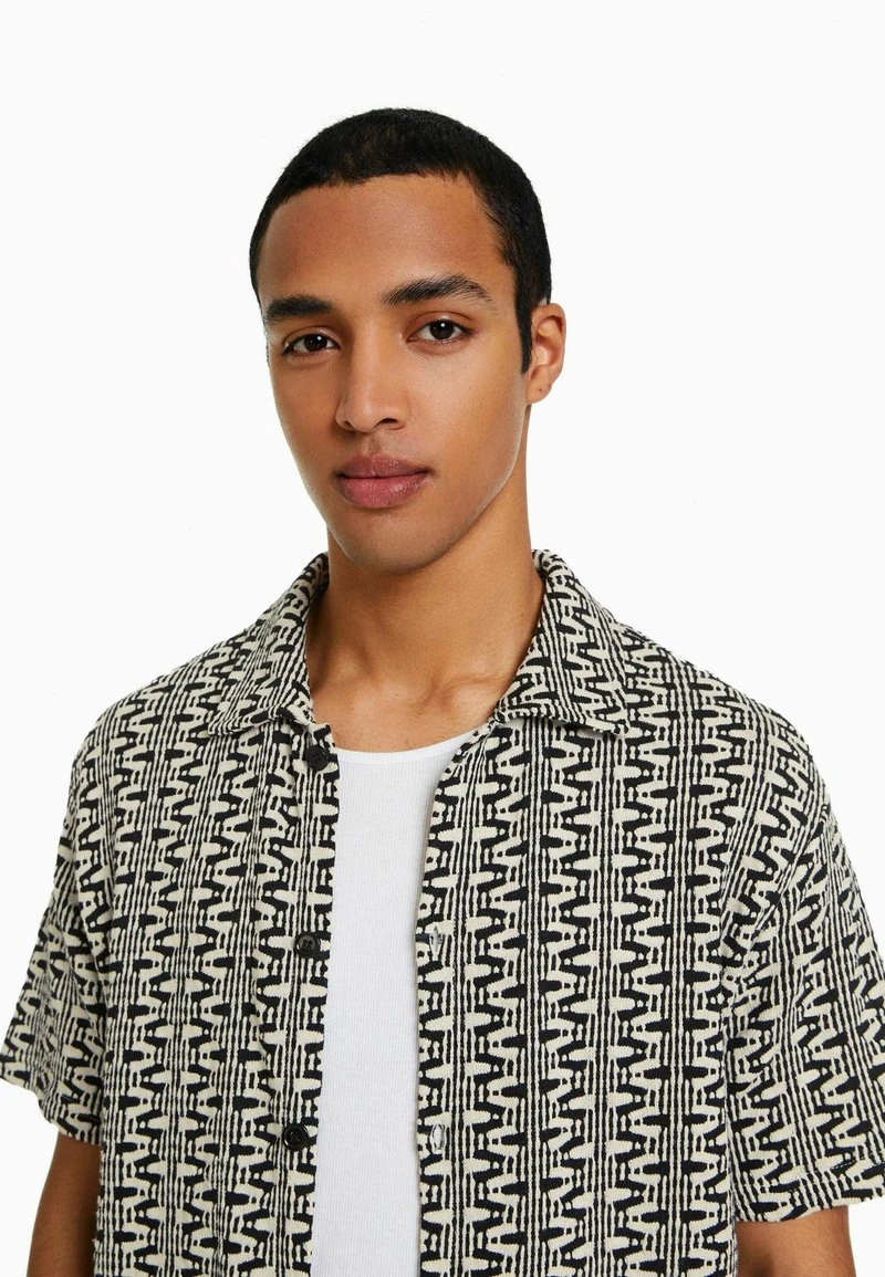 BERSHKA PRINTED SHORT SLEEVE - T-Shirt Print - Black 6 BERSHKA PRINTED SHORT SLEEVE - T-Shirt Print - Black – Bild 4