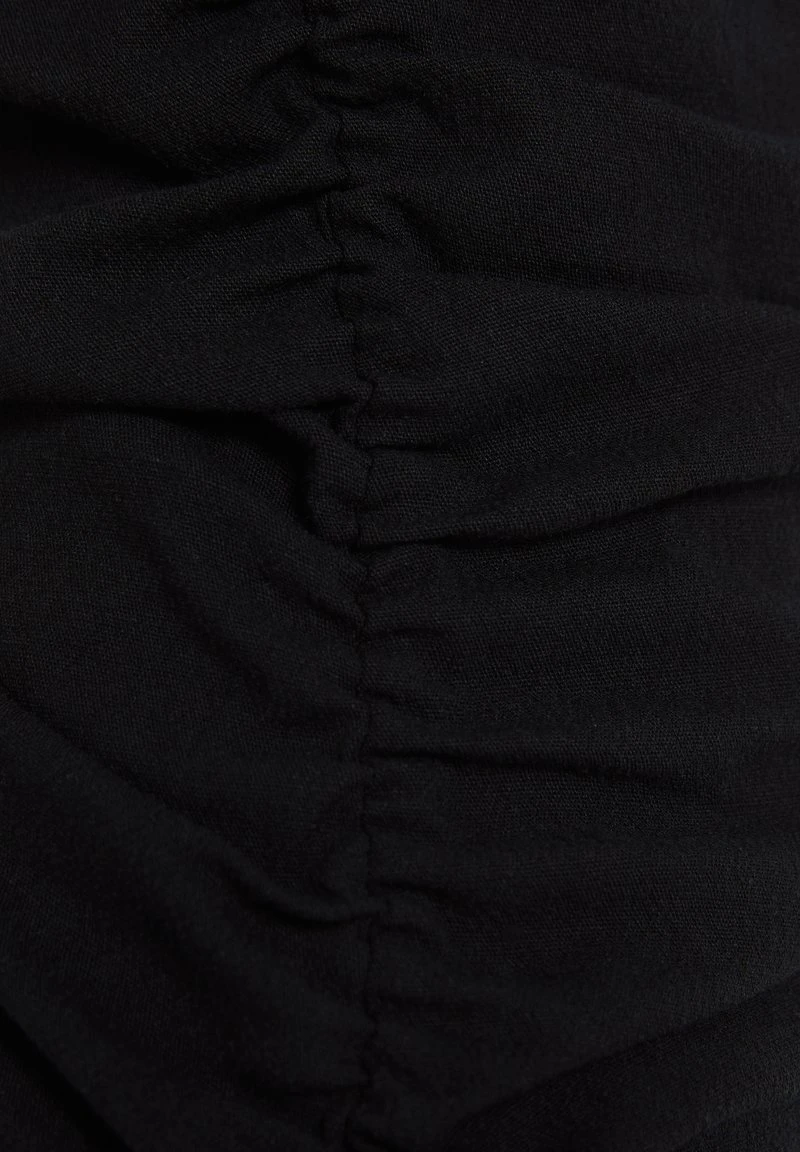 BERSHKA WITH GATHERED SIDE - Freizeitkleid - Black 8 BERSHKA WITH GATHERED SIDE - Freizeitkleid - Black – Bild 6