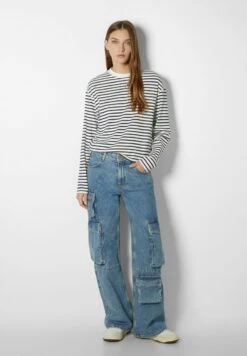 BERSHKA BOXY FIT - Langarmshirt - Royal Blue -Bershka Verkaufsgeschäft c3e01185349d4d348aeed21220ed9064