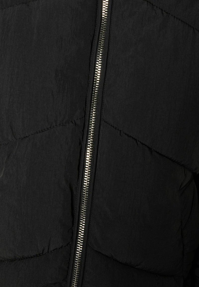 BERSHKA OVERSIZE - Winterjacke - Black 8 BERSHKA OVERSIZE - Winterjacke - Black – Bild 6