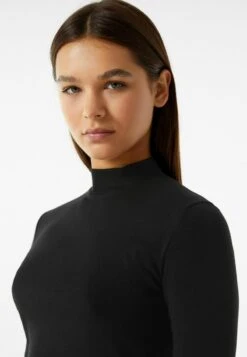 BERSHKA HIGH NECK - Langarmshirt - Black -Bershka Verkaufsgeschäft c7c4b143b4e444e684d4e848b5c701d1