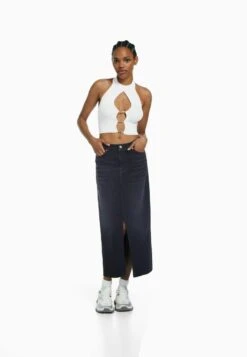 BERSHKA DETAIL HALTER - Top - Off White 9 BERSHKA DETAIL HALTER - Top - Off White -Bershka Verkaufsgeschäft c823c4a97a644453a489eb229499f155