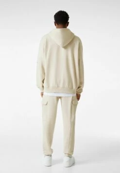 BERSHKA PLUSH - Cargohose - Stone 10 BERSHKA PLUSH - Cargohose - Stone -Bershka Verkaufsgeschäft c88de1dbb200457d95bccef9d300eb02