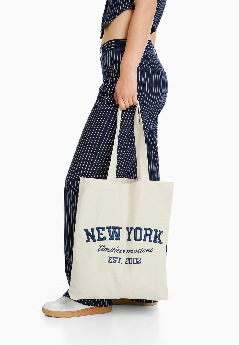 BERSHKA PRINTED CANVAS - Shopping Bag - Beige 4 BERSHKA PRINTED CANVAS - Shopping Bag - Beige – Bild 2