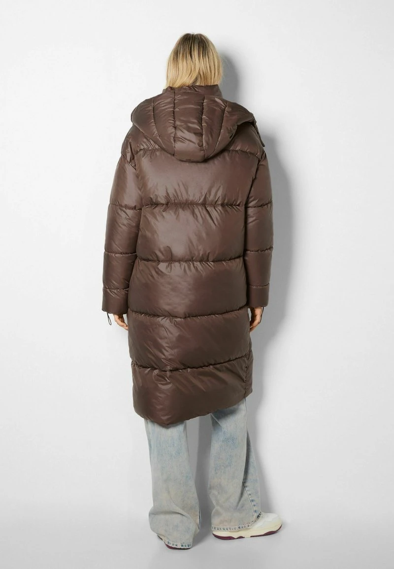 BERSHKA LONG HOODED - Wintermantel - Brown 4 BERSHKA LONG HOODED - Wintermantel - Brown – Bild 2