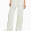 BERSHKA WIDE LEG STRAIGHT FIT WITH GATHERED WAIST - Stoffhose - Off White 1 BERSHKA WIDE LEG STRAIGHT FIT WITH GATHERED WAIST - Stoffhose - Off White -Bershka Verkaufsgeschäft cfad1171fe6f4f0f93b08cf634cd186f