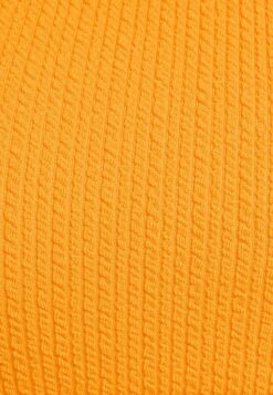 BERSHKA ASYMMETRIC - Bikini-Top - Orange 13 BERSHKA ASYMMETRIC - Bikini-Top - Orange -Bershka Verkaufsgeschäft d30f8a4d8e014b6f95fe2833df510c3d