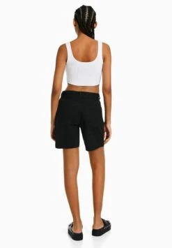 BERSHKA VINTAGE - BERMUDA - Jeans Shorts - Black 10 BERSHKA VINTAGE - BERMUDA - Jeans Shorts - Black -Bershka Verkaufsgeschäft d409b23e25ff429490ddadc9d69b9a43