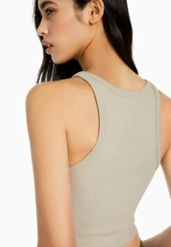 BERSHKA SLEEVELESS - Top - Beige 11 BERSHKA SLEEVELESS - Top - Beige -Bershka Verkaufsgeschäft d497b804301e4c538111696b3466222a