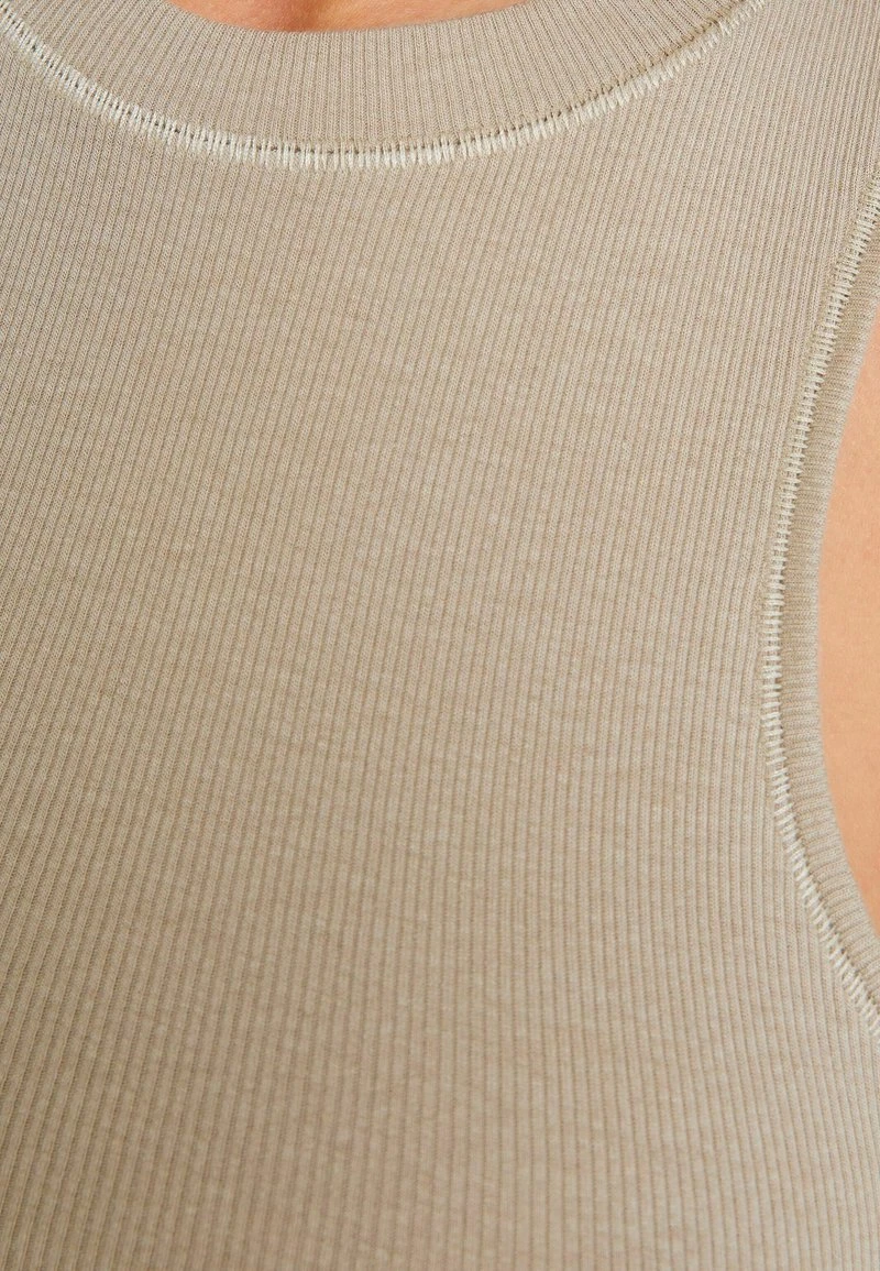 BERSHKA Top - Camel 8 BERSHKA Top - Camel – Bild 6