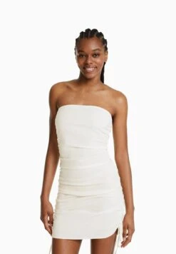 BERSHKA WITH GATHERED SIDE - Freizeitkleid - Offwhite