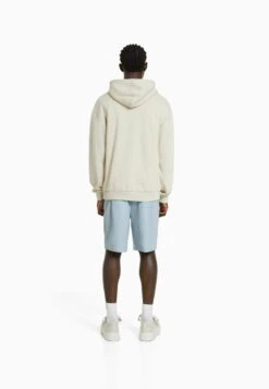 BERSHKA Shorts - Dark Blue -Bershka Verkaufsgeschäft d7217e9c5eb94b13bf58f8ca245b2de5