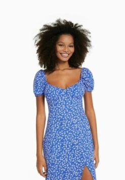 BERSHKA SHORT SLEEVE - Freizeitkleid - Blue 11 BERSHKA SHORT SLEEVE - Freizeitkleid - Blue -Bershka Verkaufsgeschäft de2cf73f66ce4e51aa9bfb54fff2f9eb