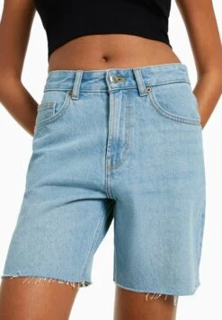 BERSHKA VINTAGE - BERMUDA - Jeans Shorts - Light Blue Denim -Bershka Verkaufsgeschäft df4b72d847264d33a172bf53c87809ce