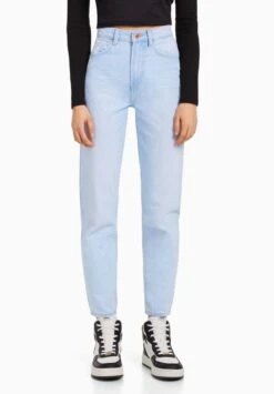 BERSHKA MOM - Jeans Relaxed Fit - Light Blue -Bershka Verkaufsgeschäft e02743a18e434db998b9244ac835bd46 1