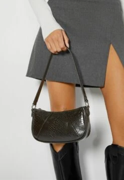 Bershka Verkaufsgeschäft -Bershka Verkaufsgeschäft e15100e2d4b94155964ad53e1a03d4a8