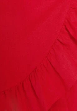 BERSHKA SHORT SLEEVES WITH RUFFLES - Freizeitkleid - Red 13 BERSHKA SHORT SLEEVES WITH RUFFLES - Freizeitkleid - Red -Bershka Verkaufsgeschäft e2167b64dadd4faf95b3f3681ec244d7