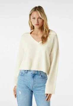 BERSHKA Strickpullover - Off White