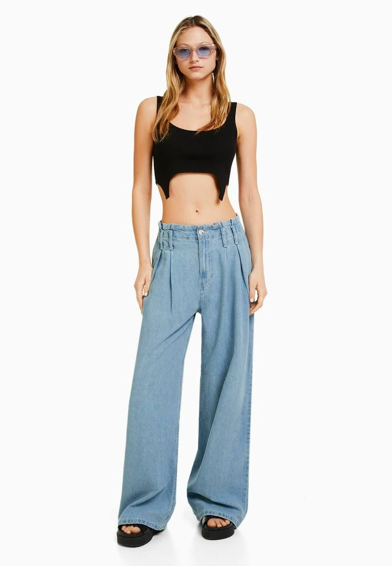 BERSHKA WIDE PLEATED - Flared Jeans - Light Blue Denim 4 BERSHKA WIDE PLEATED - Flared Jeans - Light Blue Denim – Bild 2