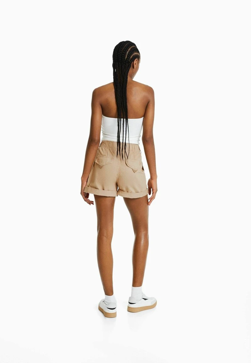 BERSHKA PAPERBAG - Jeans Shorts - Camel 4 BERSHKA PAPERBAG - Jeans Shorts - Camel – Bild 2