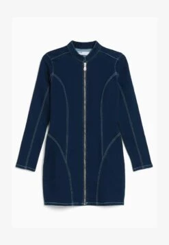 BERSHKA LONG FITTED WITH CONTRAST - Jeanskleid - Royal Blue 12 BERSHKA LONG FITTED WITH CONTRAST - Jeanskleid - Royal Blue -Bershka Verkaufsgeschäft e40932c911074e4db5331bba2295e896