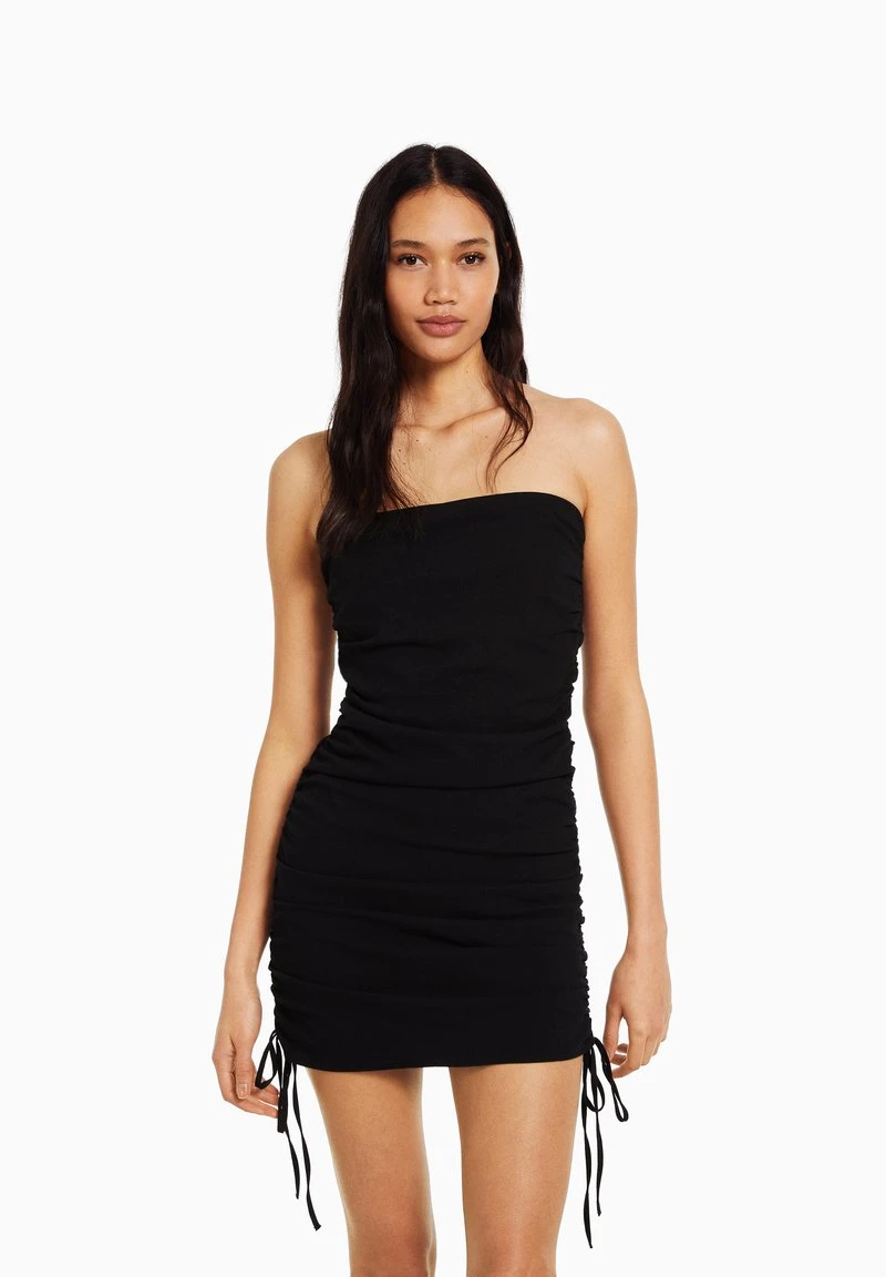 BERSHKA WITH GATHERED SIDE - Freizeitkleid - Black 3 BERSHKA WITH GATHERED SIDE - Freizeitkleid - Black