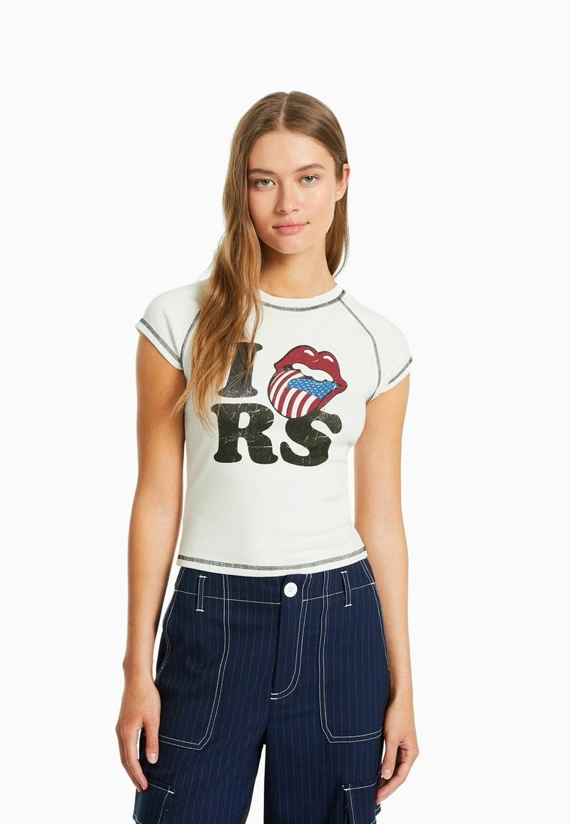 BERSHKA SHORT SLEEVE PRINT - ROLLING STONES - T-Shirt Print - Beige 3 BERSHKA SHORT SLEEVE PRINT - ROLLING STONES - T-Shirt Print - Beige
