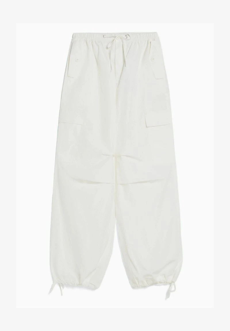 BERSHKA PARACHUTE - Cargohose - Off White 7 BERSHKA PARACHUTE - Cargohose - Off White – Bild 5