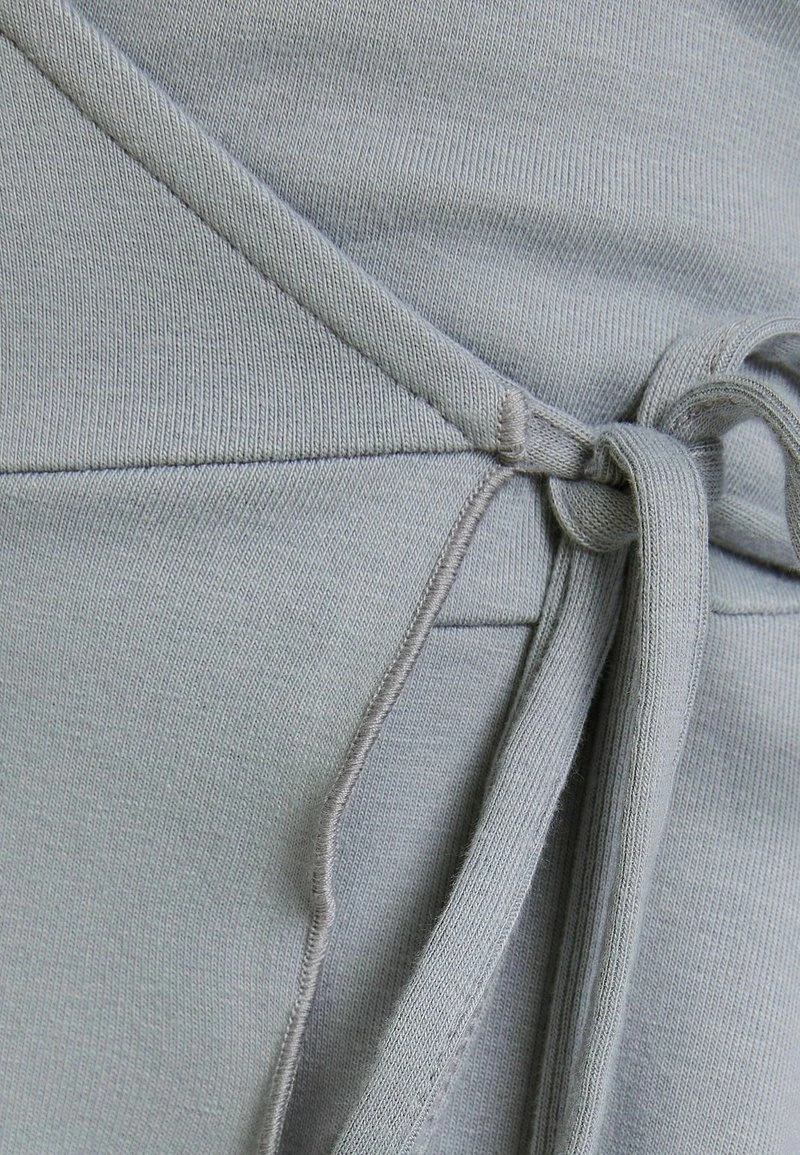 BERSHKA Freizeitkleid - Grey 8 BERSHKA Freizeitkleid - Grey – Bild 6