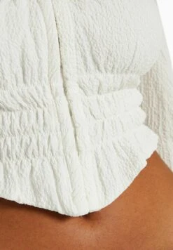 BERSHKA LONG SLEEVE TEXTURED OFF-THE-SHOULDER - Bluse - Beige -Bershka Verkaufsgeschäft e8d4ea1e2a8d4304a9e576a5be802f36