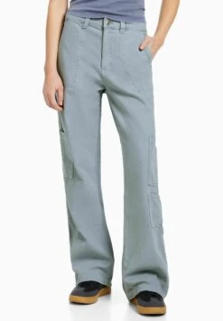 BERSHKA RELAXED FIT CARPENTER - Cargohose - Light Blue