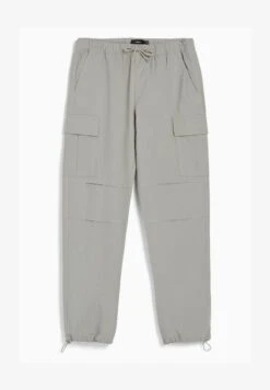 BERSHKA STOPPERS - Cargohose - Grey 12 BERSHKA STOPPERS - Cargohose - Grey -Bershka Verkaufsgeschäft e9347da914da403fba661cdc8b055cf7