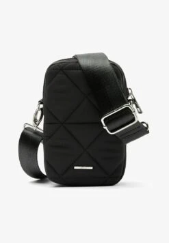 BERSHKA Umhängetasche - Off White 13 BERSHKA Umhängetasche - Off White -Bershka Verkaufsgeschäft ee194e9d4ae9463698fa16441c6cbce5