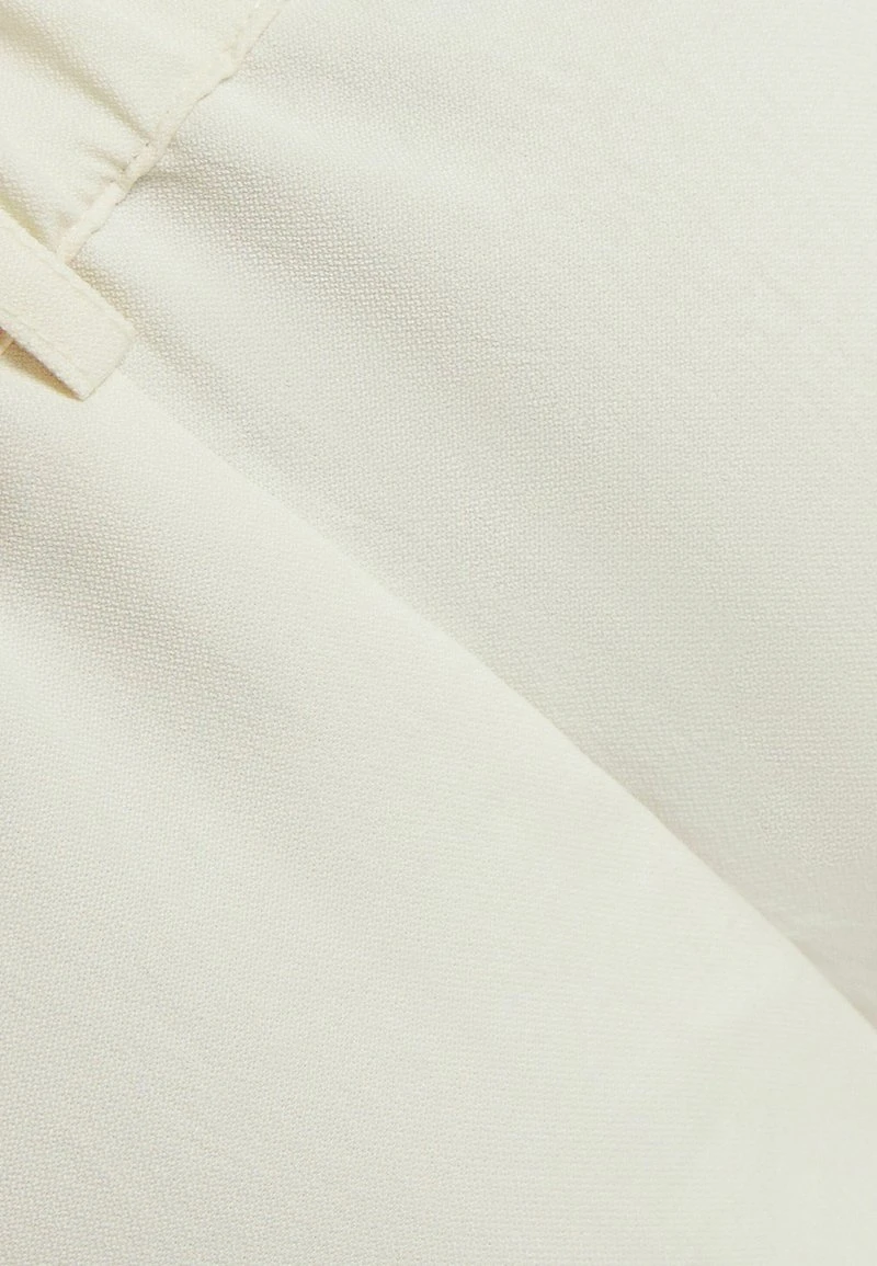 BERSHKA Cargohose - Beige 8 BERSHKA Cargohose - Beige – Bild 6