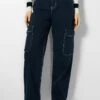 BERSHKA CARGO - Jeans Relaxed Fit - Royal Blue -Bershka Verkaufsgeschäft f8415f60008c4b56aba74b11c2cd5267
