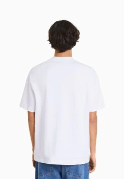 BERSHKA SHORT SLEEVE - T-Shirt Basic - Off-white 10 BERSHKA SHORT SLEEVE - T-Shirt Basic - Off-white -Bershka Verkaufsgeschäft f98854790bd44709b2856ff2eb1d13b4